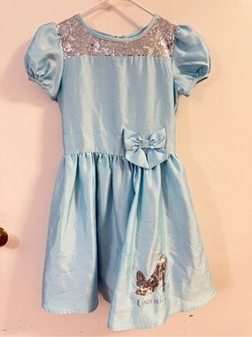 Disney GIRLS CINDERELLA DRESS Med Silver Sequin SLIPPER PRINCESS Blue